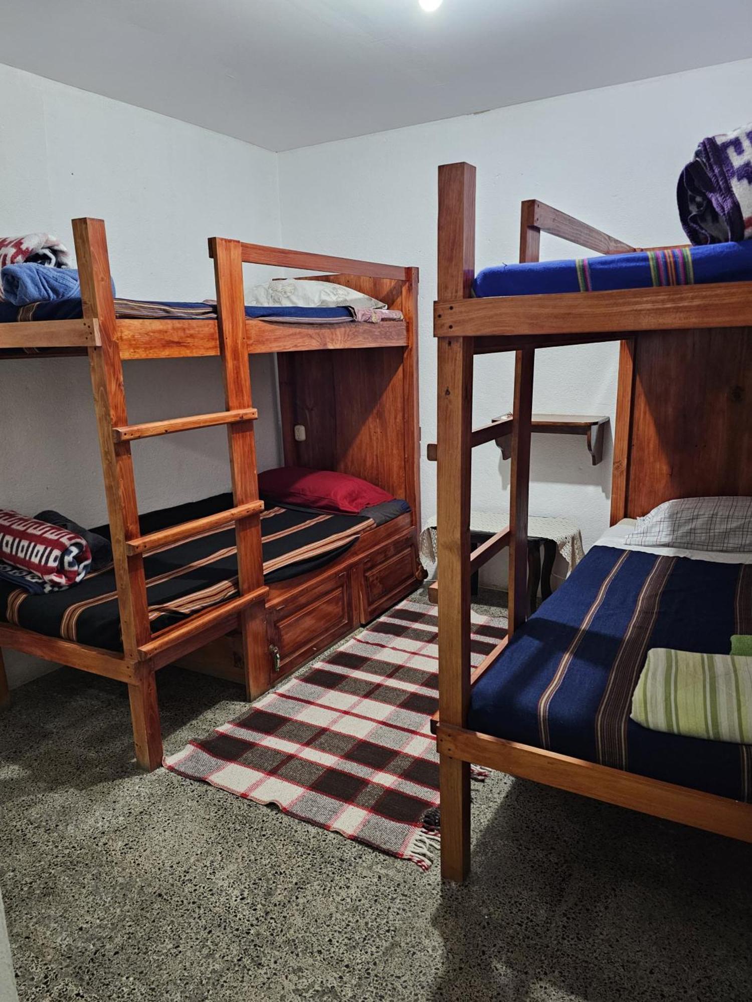 Hostal The Friends 파나하첼 외부 사진